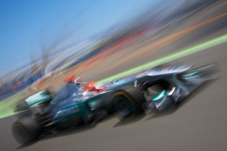 Ecclestone slams call for 2012 calendar rethink