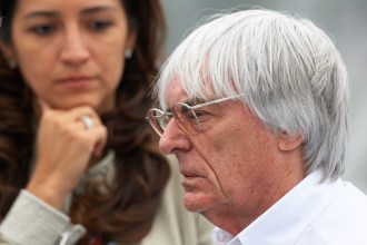 Ecclestone eyes Asia floatation for F1 rights