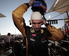 Lotus says losing seat vital shock for Petrov