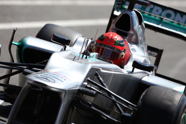 Schumacher continues criticising Pirelli