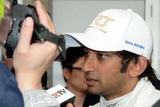 Karthikeyan not guaranteed full season at HRT