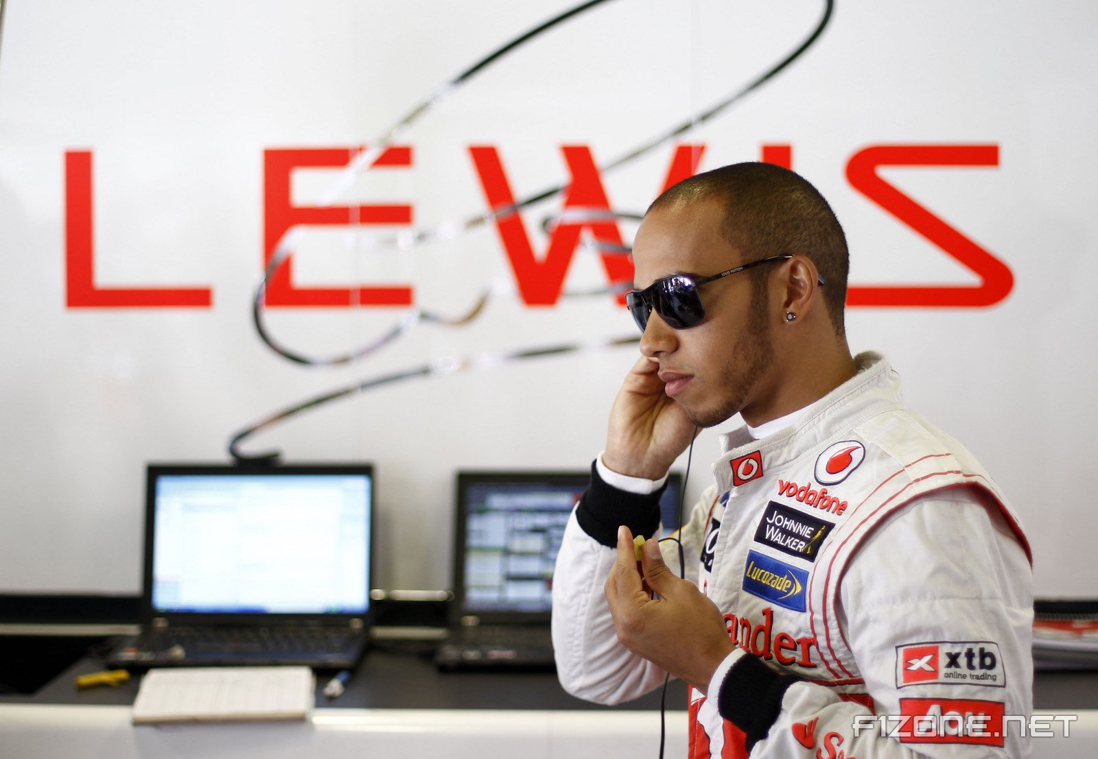 Hamilton looks to sort future in August break