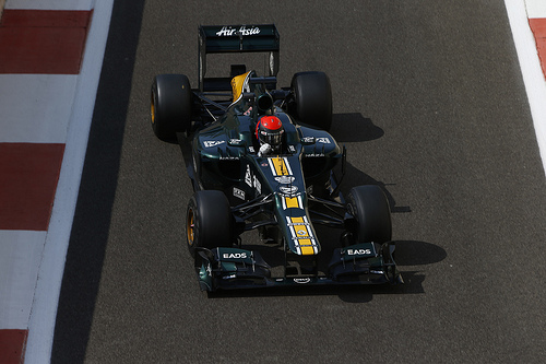 Rossi and Ma join Caterham as reserve drivers