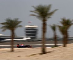 Deja vu as Vettel eases to Bahrain victory