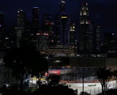 Caterham drivers wary of tyre drop off