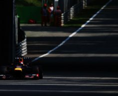 Vettel sets commanding pace in second practice