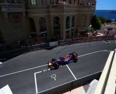 Vettel hindered by electrical issues