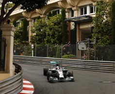 Hamilton: I'm hungrier than Rosberg