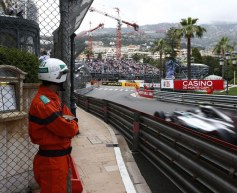 Rosberg reckons Mercedes's rivals closer than in Spain