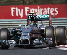 Rosberg on pole as Hamilton hits problems