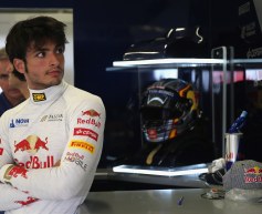 Sainz Jr confirms Caterham talks