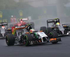 Hulkenberg, Perez apologise for shunts