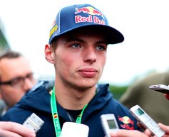 Verstappen 'not ready' for 2015 debut admits Hakkinen