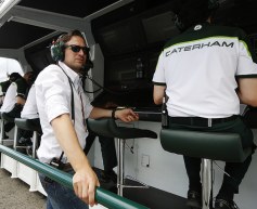 Albers resigns as Caterham team principal