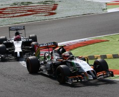 Button, Perez enthuse over battle