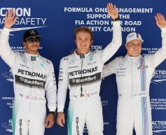 Rosberg beats Hamilton to US pole