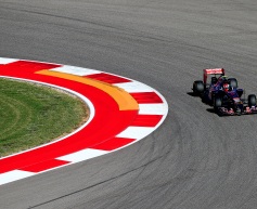 Perez, Vergne penalised for Austin moves