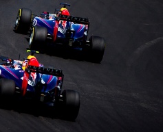 Horner says Renault 75hp down on Mercedes