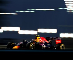 Kvyat hampered by electrical issues