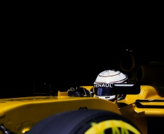 Magnussen drops position after Palmer contact penalty