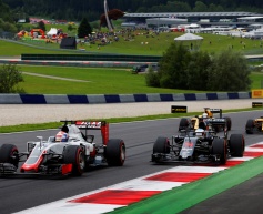 Grosjean encouraged by return to points