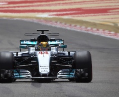 Hamilton quickest in opening testing day