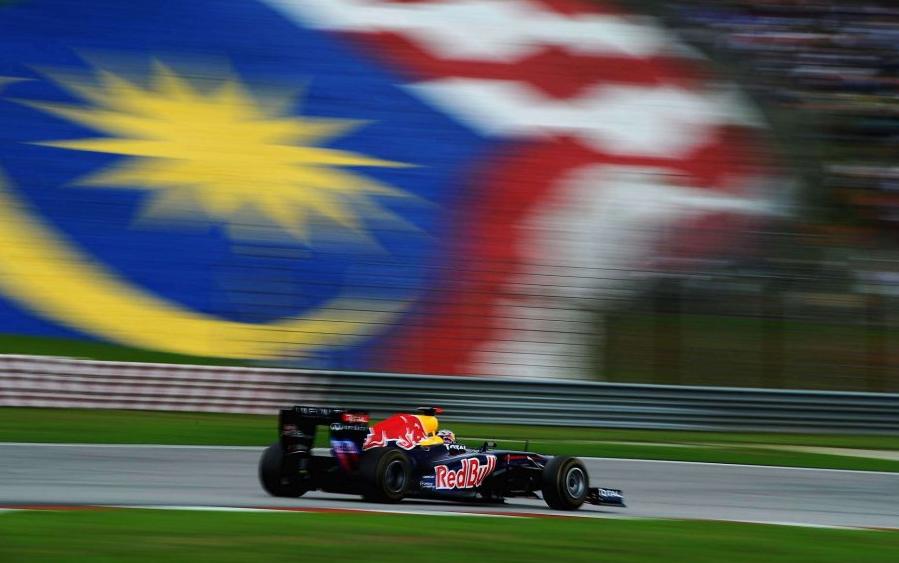 Vettel at the double - Malaysian GP report