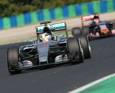 Hamilton romps to pole in Hungary